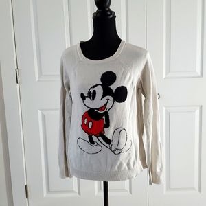 Super Cute and Comfy White Mickey Mouse Sweater Size Medium